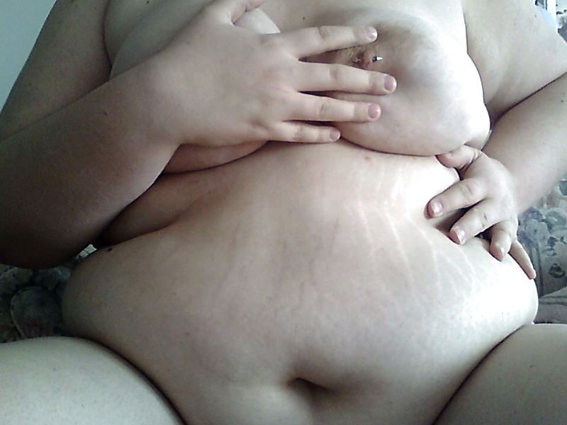 Mi barriga y mis tetas gordas
 #41018135