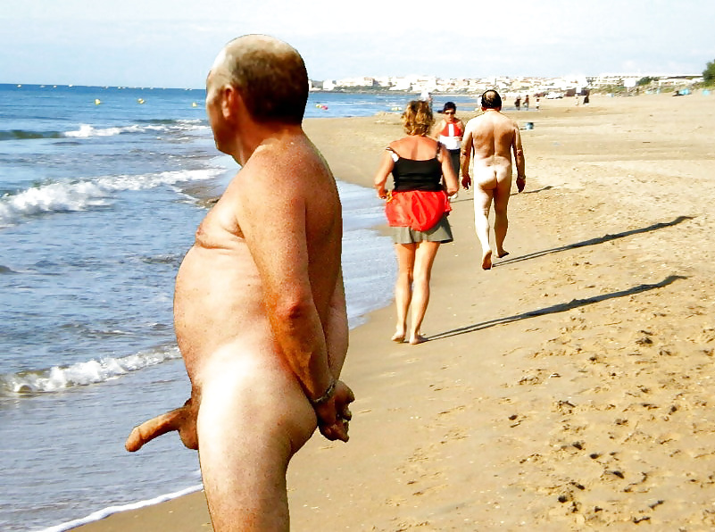 From the Moshe Files: Cocks Love the Beach Too #22895599