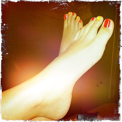 Sexy Latina with Dreamy Feet #23594356