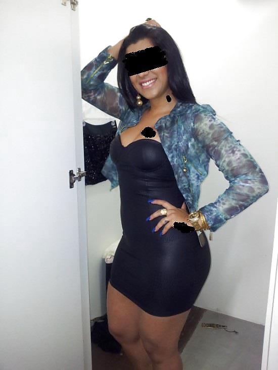 Brasileña 18
 #23654436