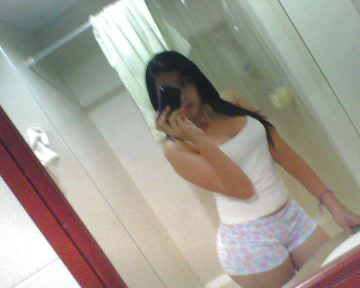 Brasileña 18
 #23654464