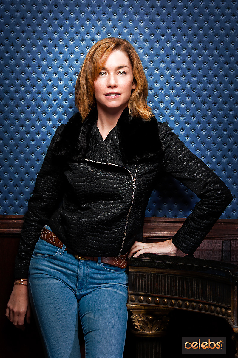 Julianne nicholson
 #25793928