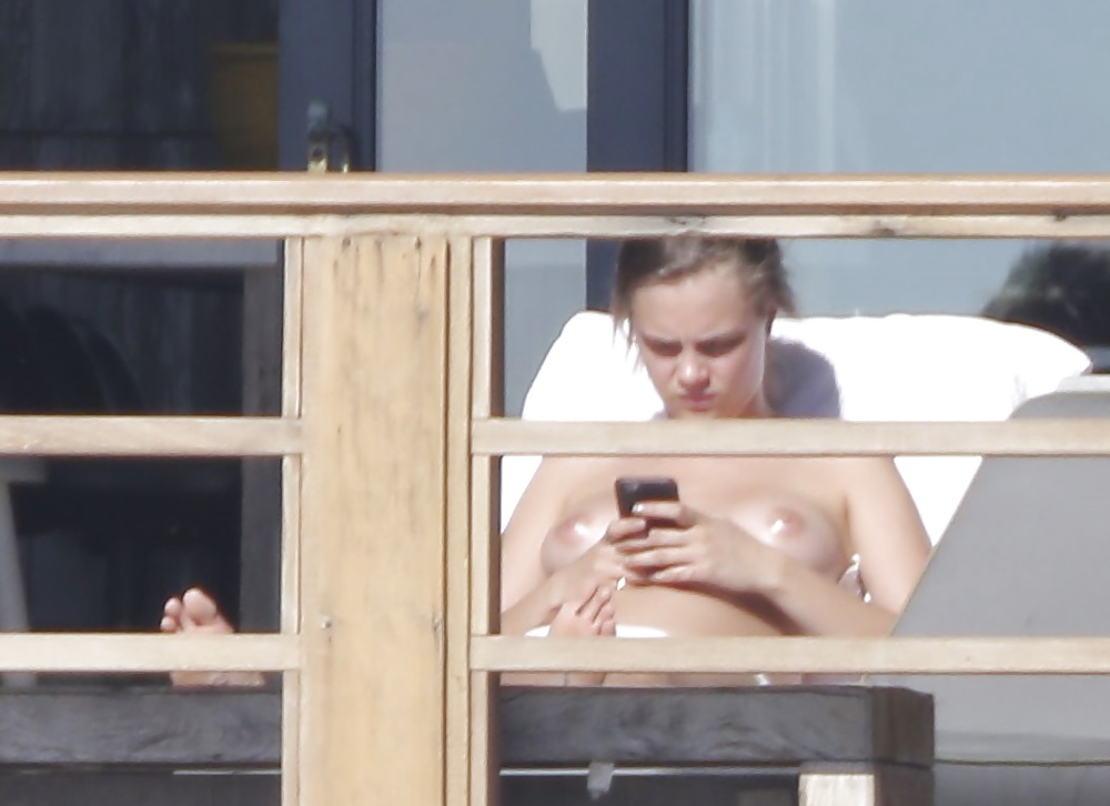 Cara Delevingne Sunbathing Topless #41073564