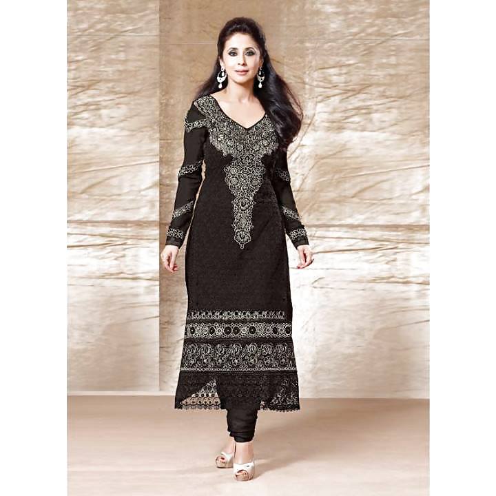 Indian Hündin Urmila Matondkar Blick In Shulwar Kameez #24418682