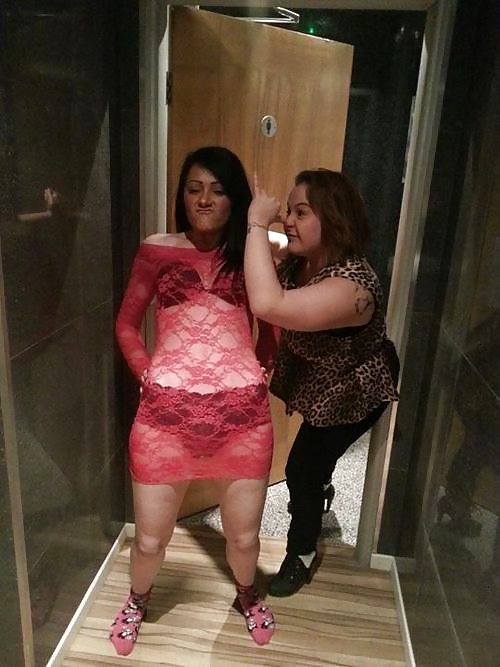 What really happens in the ladies toilets #40519606