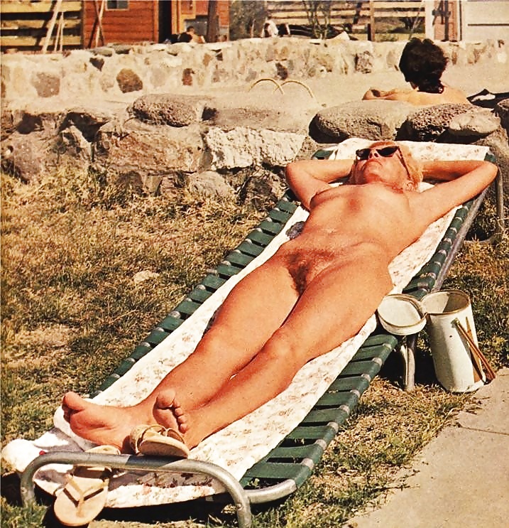 Vintage fotos en color las mujeres desnudas
 #30607521