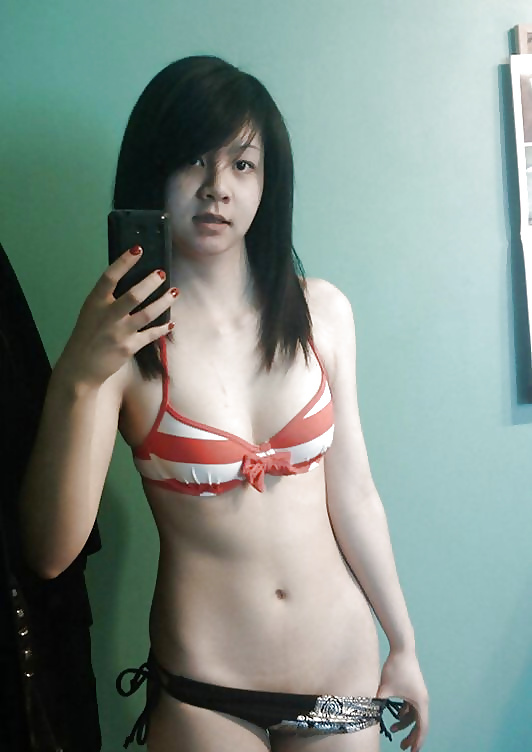 Hübsche Frauen In Bikinis 09 #33855344