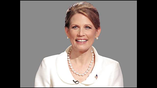 Michelle bachmann--real y falsa
 #23809208