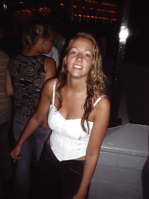 バベット
 #33682034