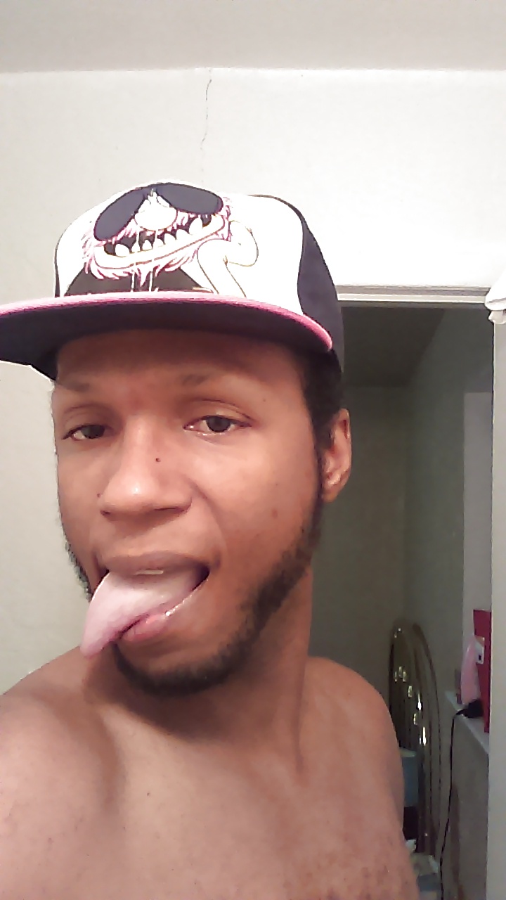 Long strong tongue can get the job done #28294168