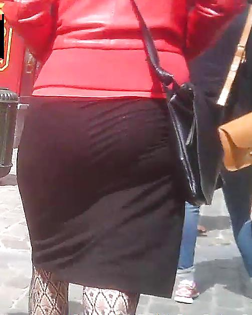 Sexy Milf Ass in Skirt #38011504
