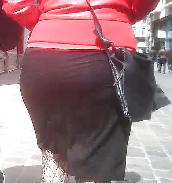 Sexy Milf Ass in Skirt #38011520