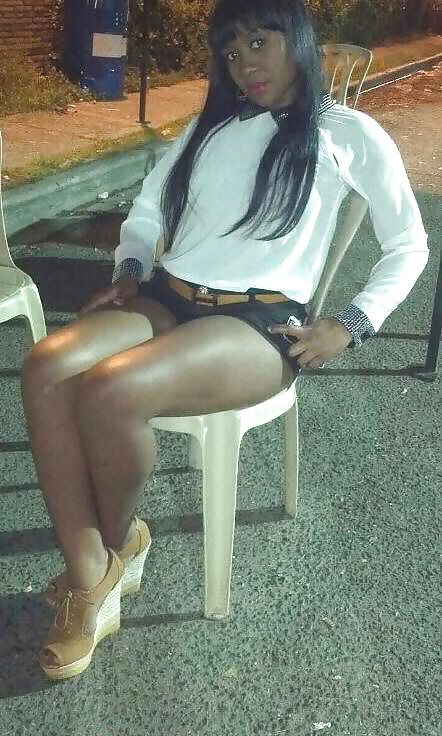 Amigas
 #30684222