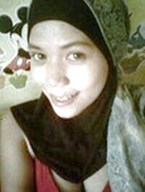 セクシーなTudung
 #25881981