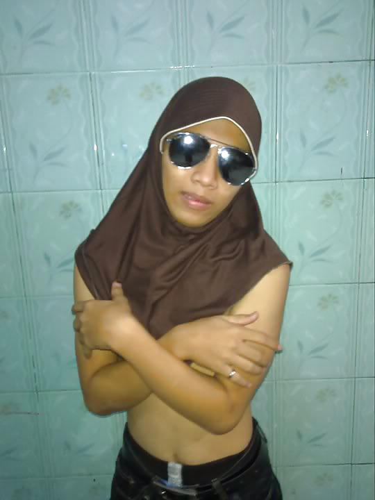 セクシーなTudung
 #25882004