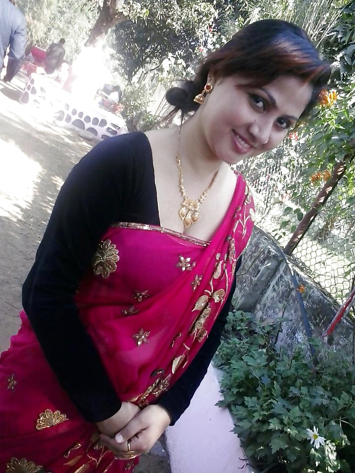 Sexy cagna nepali - nisha
 #40693848