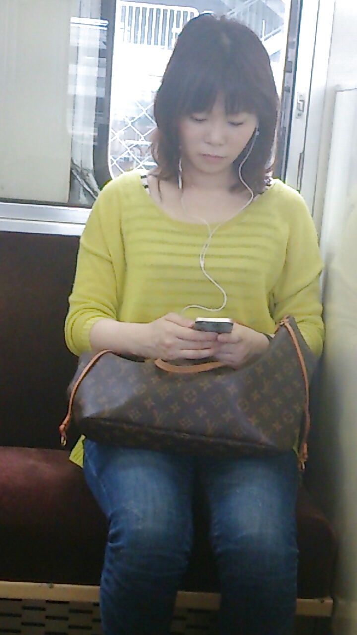 Japanische Frau #33719118