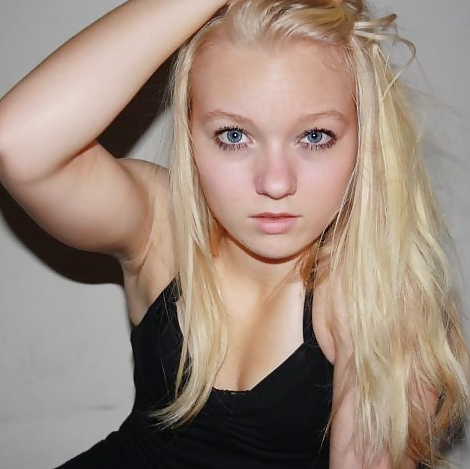 Danish Teenager-17 - Dildo Upskirt Strand #24696824