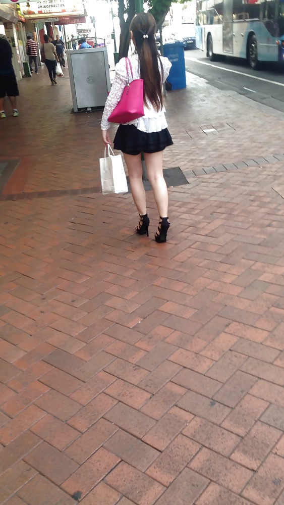 Putas chinas al aire libre
 #30816766