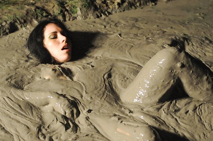 Mud fetish #29414391