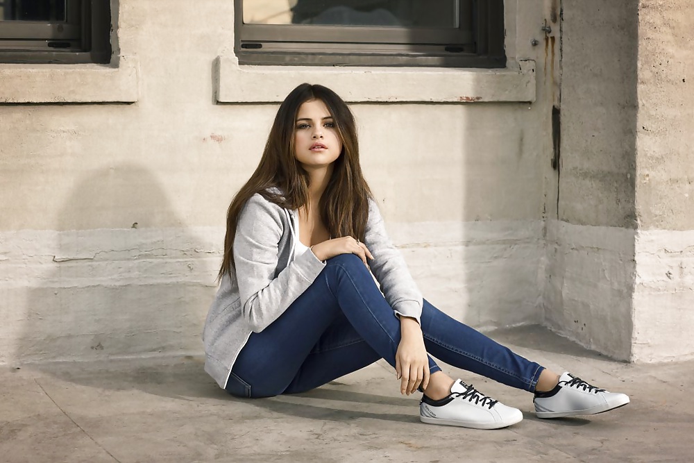 Selena gomez - la celebridad más caliente 2014
 #33073601