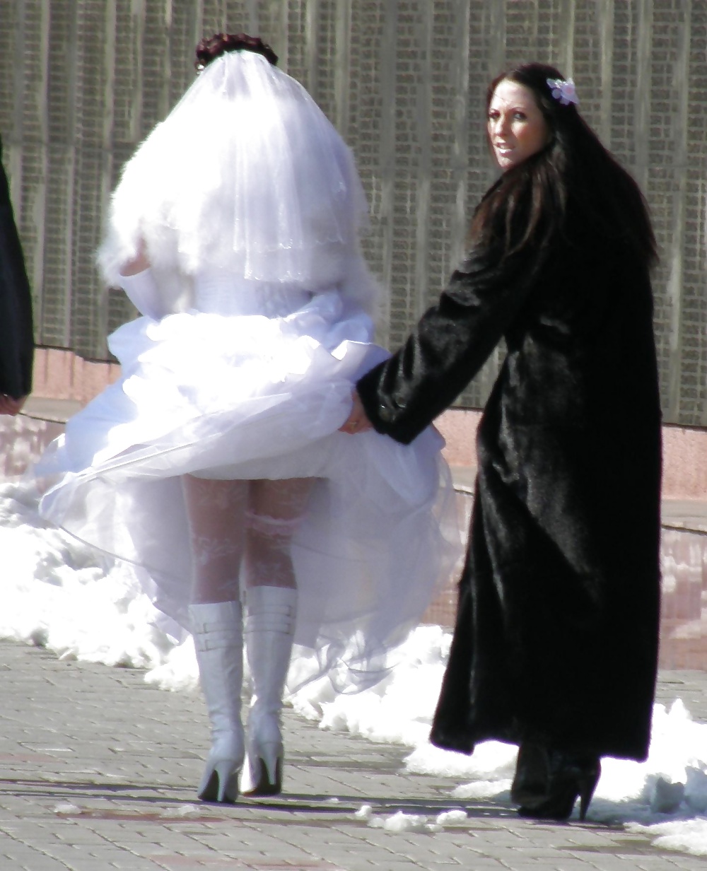 Wedding bride oops,flashing #34376516