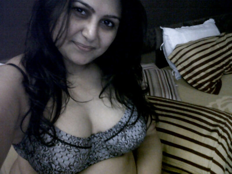 Riya Indian Mumbai Bombay India Girl  #26892621