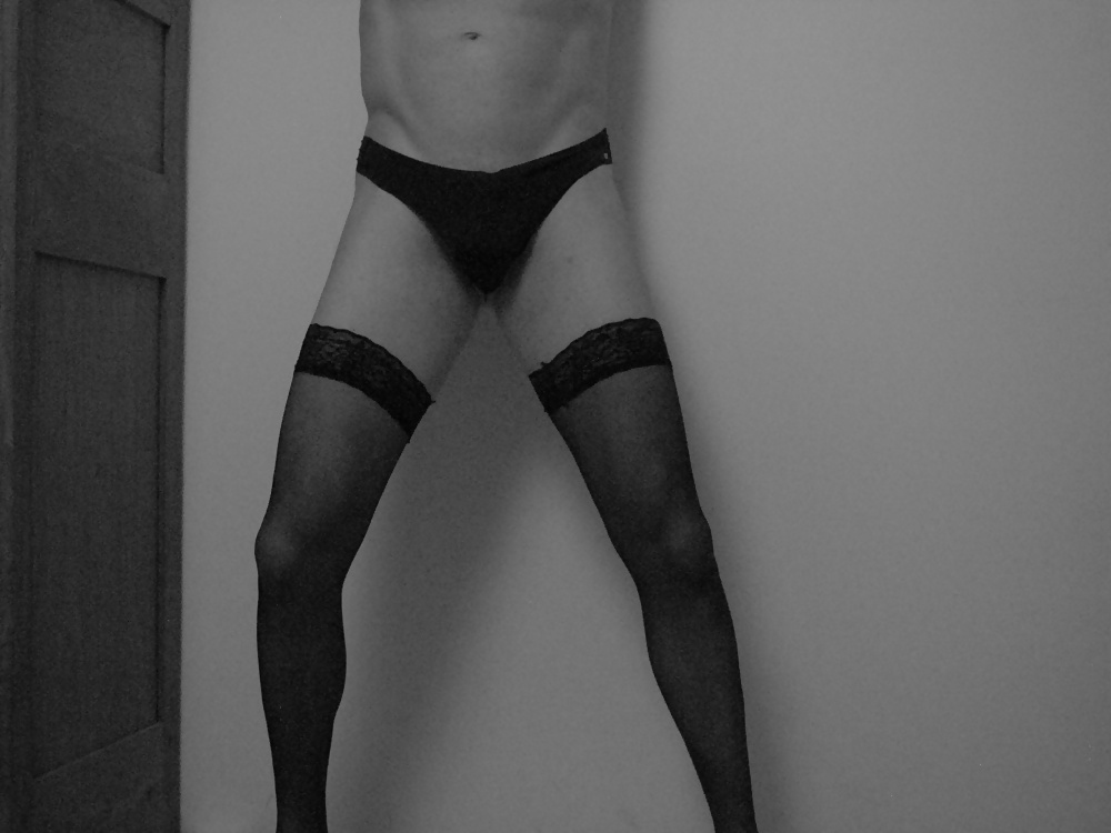 Soy una puta que necesita..............?
 #28232461