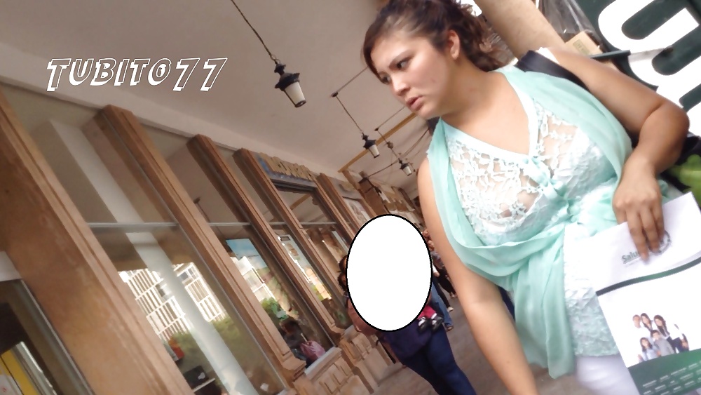 Descuido mostrando peson
 #31258998