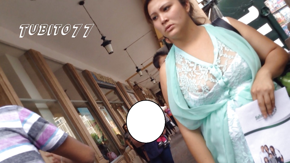 Descuido mostrando peson
 #31259002