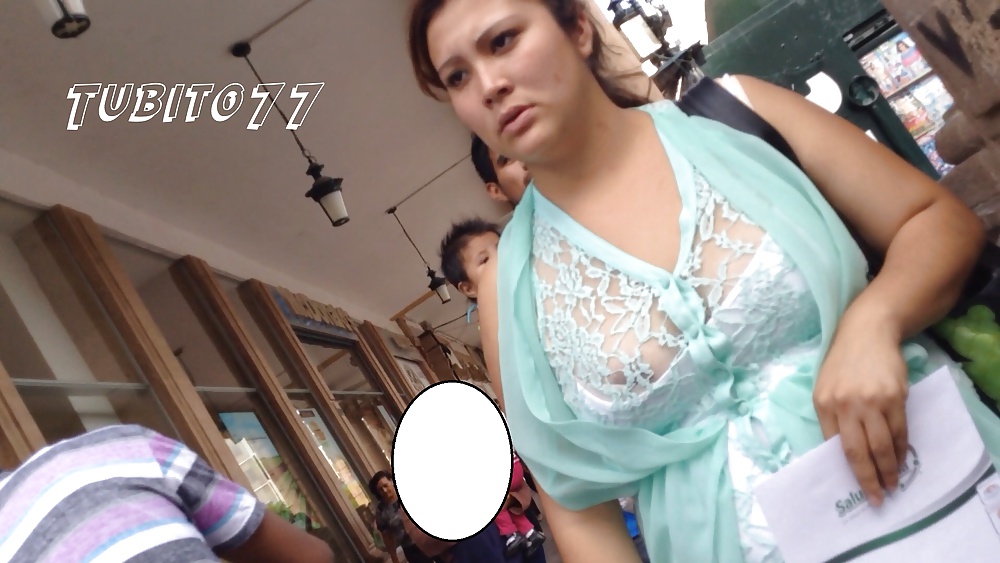 Descuido mostrando peson
 #31259004