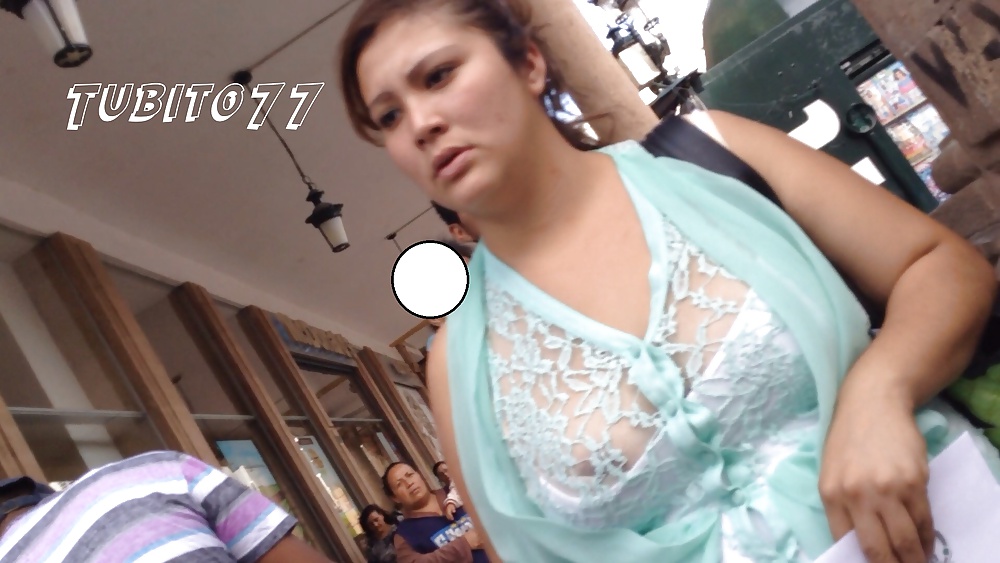 Descuido mostrando peson
 #31259008