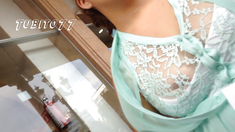 Descuido mostrando peson
 #31259019