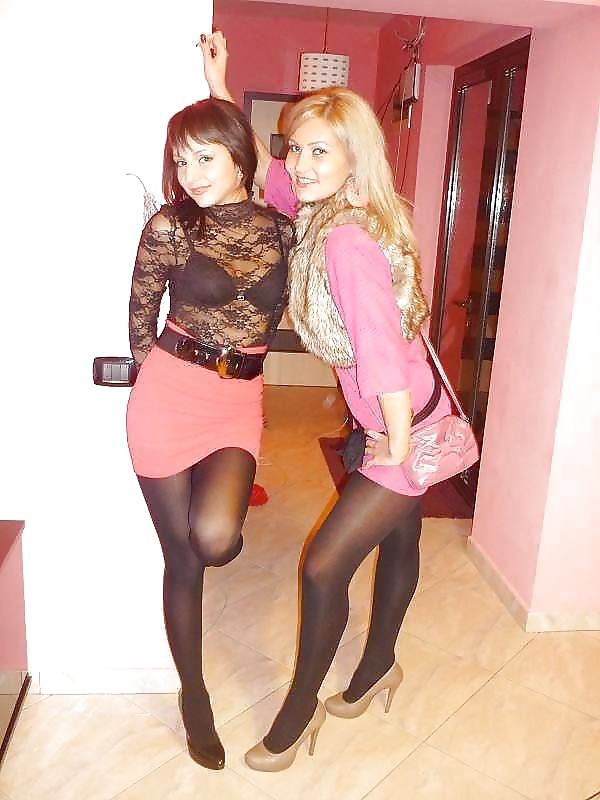 Strumpfhosengirls
 #35418026