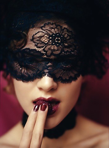 Sensual Women In Masks #32462832