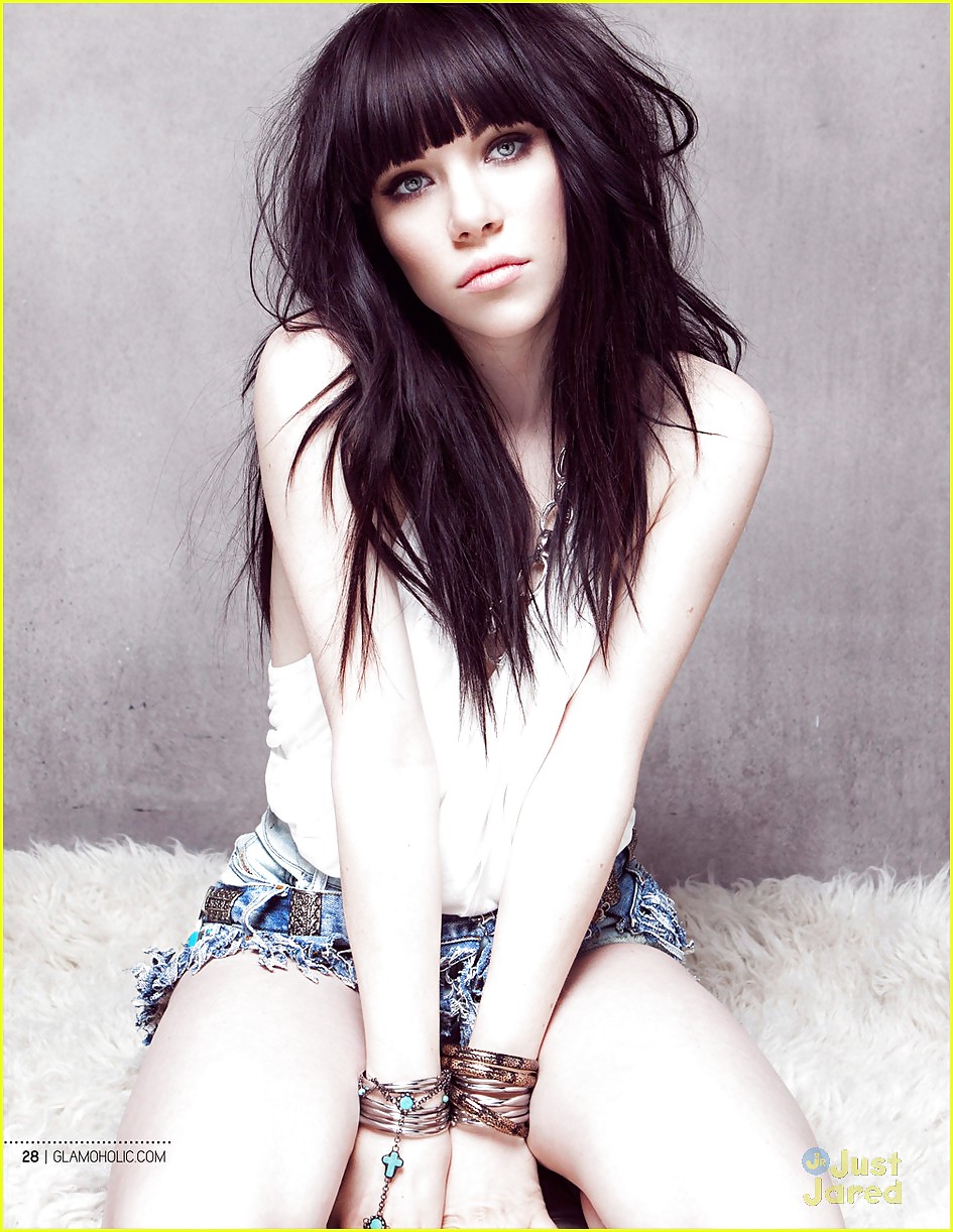 Carly rae jepsen
 #35686237