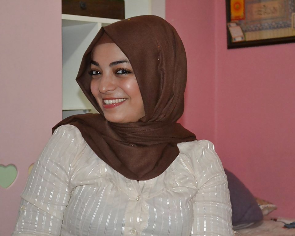 Turkish turbanli arab hijab #32605234