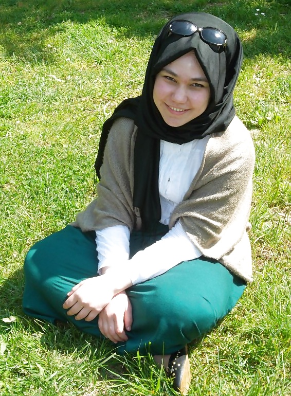 Turkish turbanli arab hijab #32605419