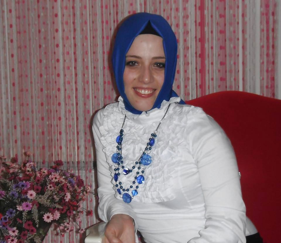 Turkish turbanli arab hijab #32605471