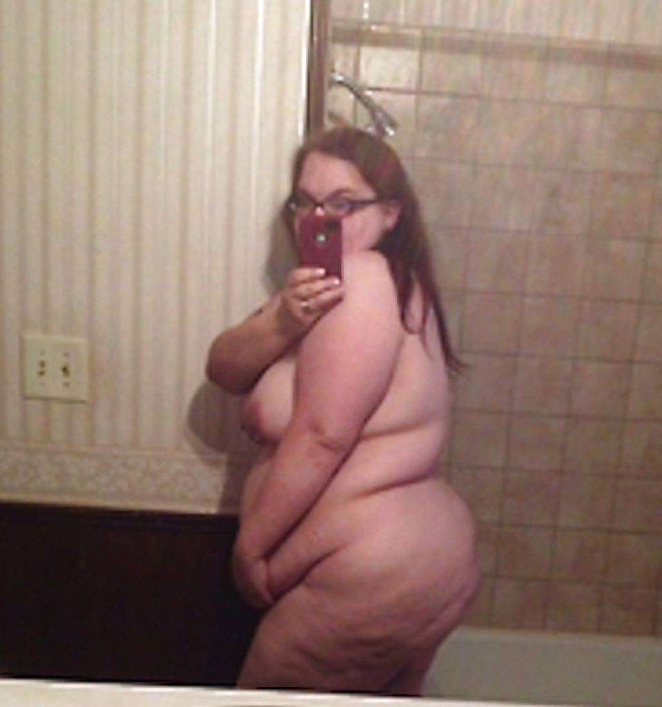 BBW Selfies #28322071