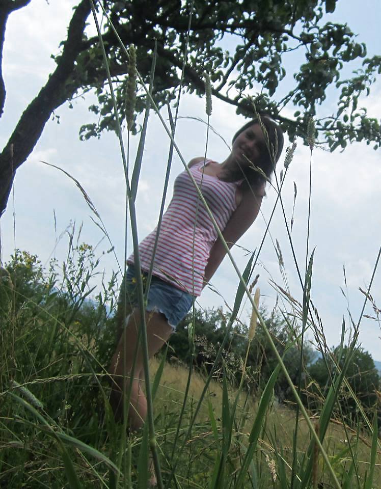 イオネラ 
 #23910146