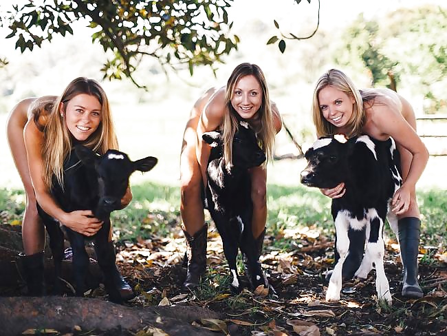 Lakeside uni girls #32007910