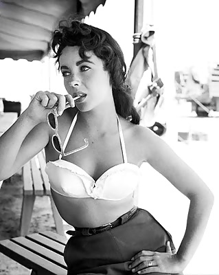 Me gustaría haberla cogido en ese entonces #2--liz taylor
 #34433288