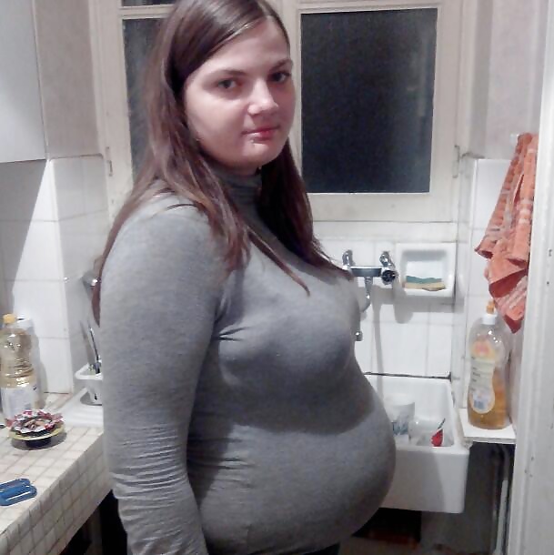 Elodie K enceinte - pregnant #28461698