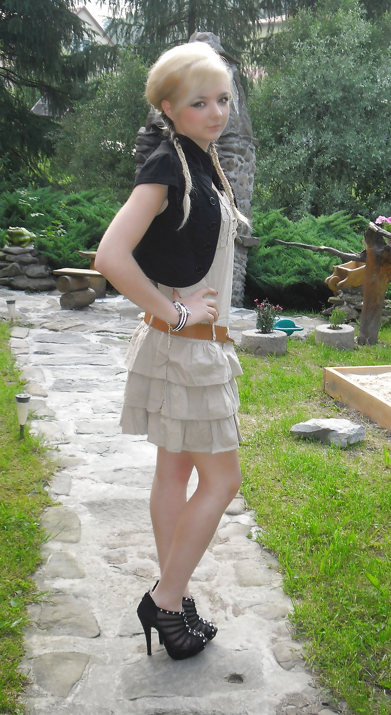 ノンヌード写真集 2013年10月号
 #34886028