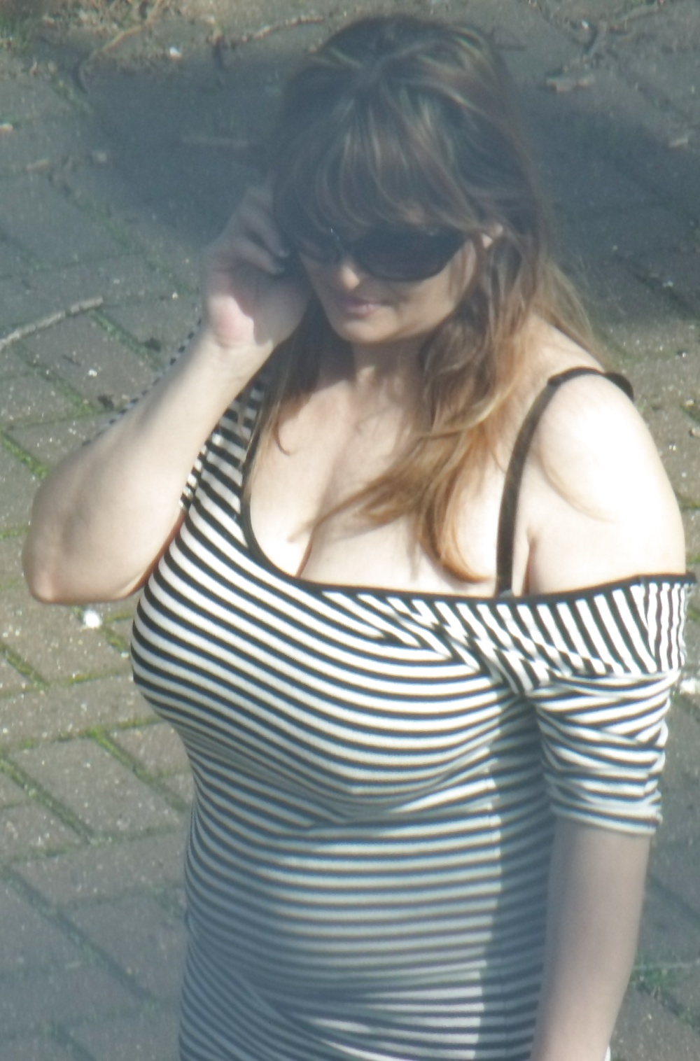 Candid Photos of Big-titted Milf #27357370