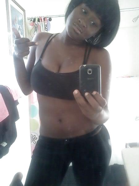 Social Netwok Attention Whores #33401790
