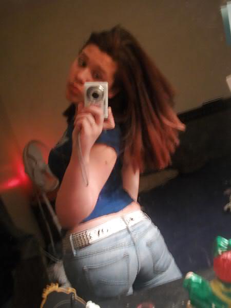 Social Netwok Attention Whores #33401816