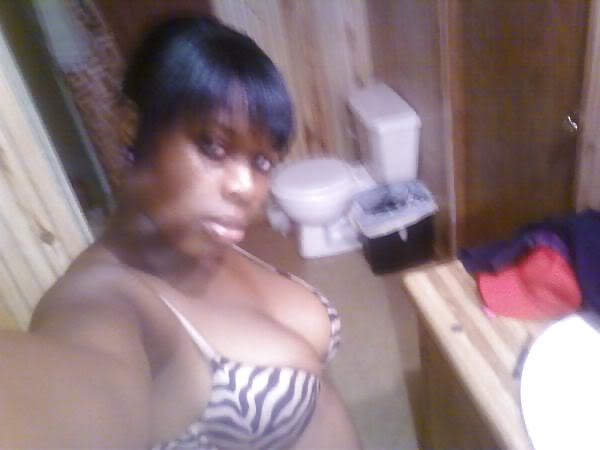 Social Netwok Attention Whores #33401882