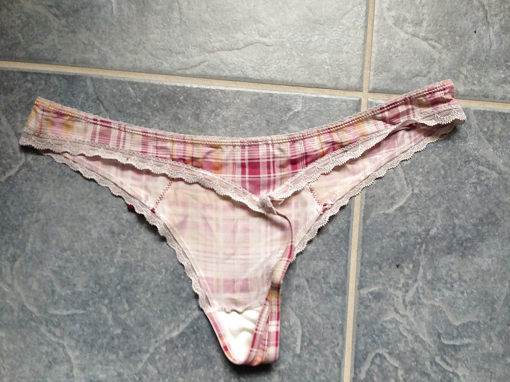 String geliehen #26692915